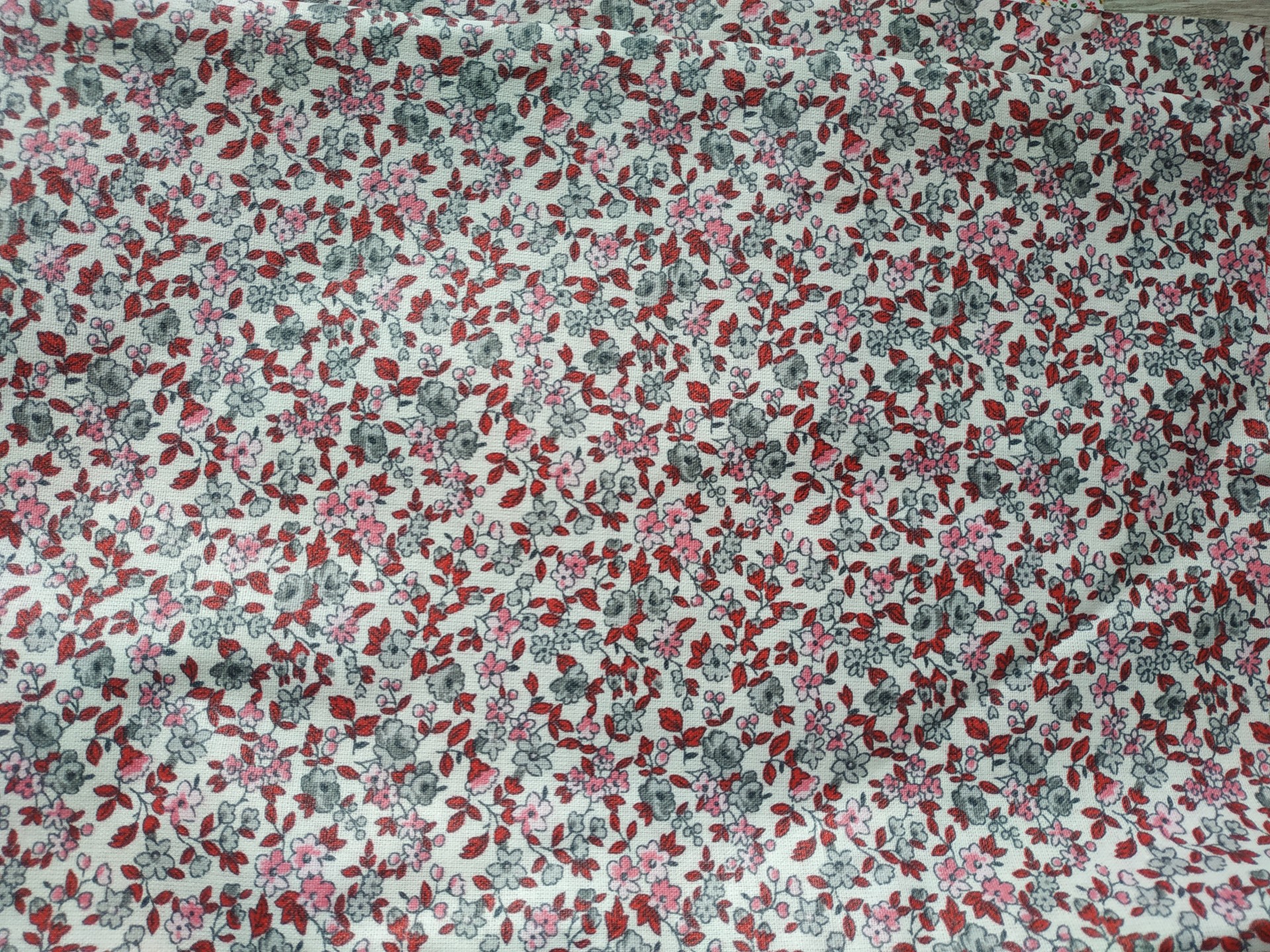 Liberty rose et gris
